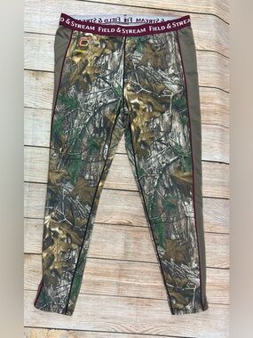 Women’s Field & Stream No Scent C3 Realtree Camo Base Layer Leggings Size Large